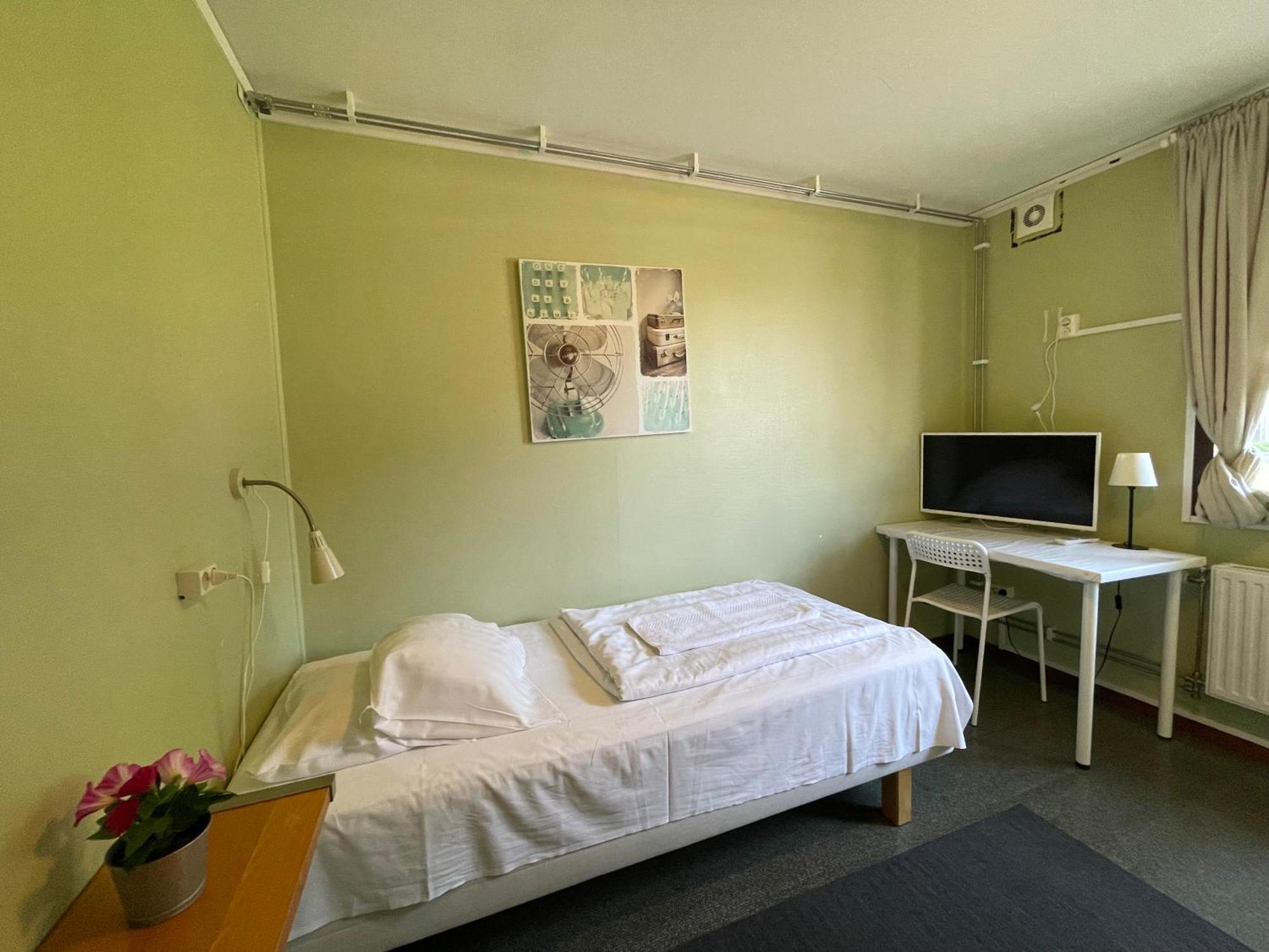 Turistgarden Norrkoeping Hostel Ngoại thất bức ảnh