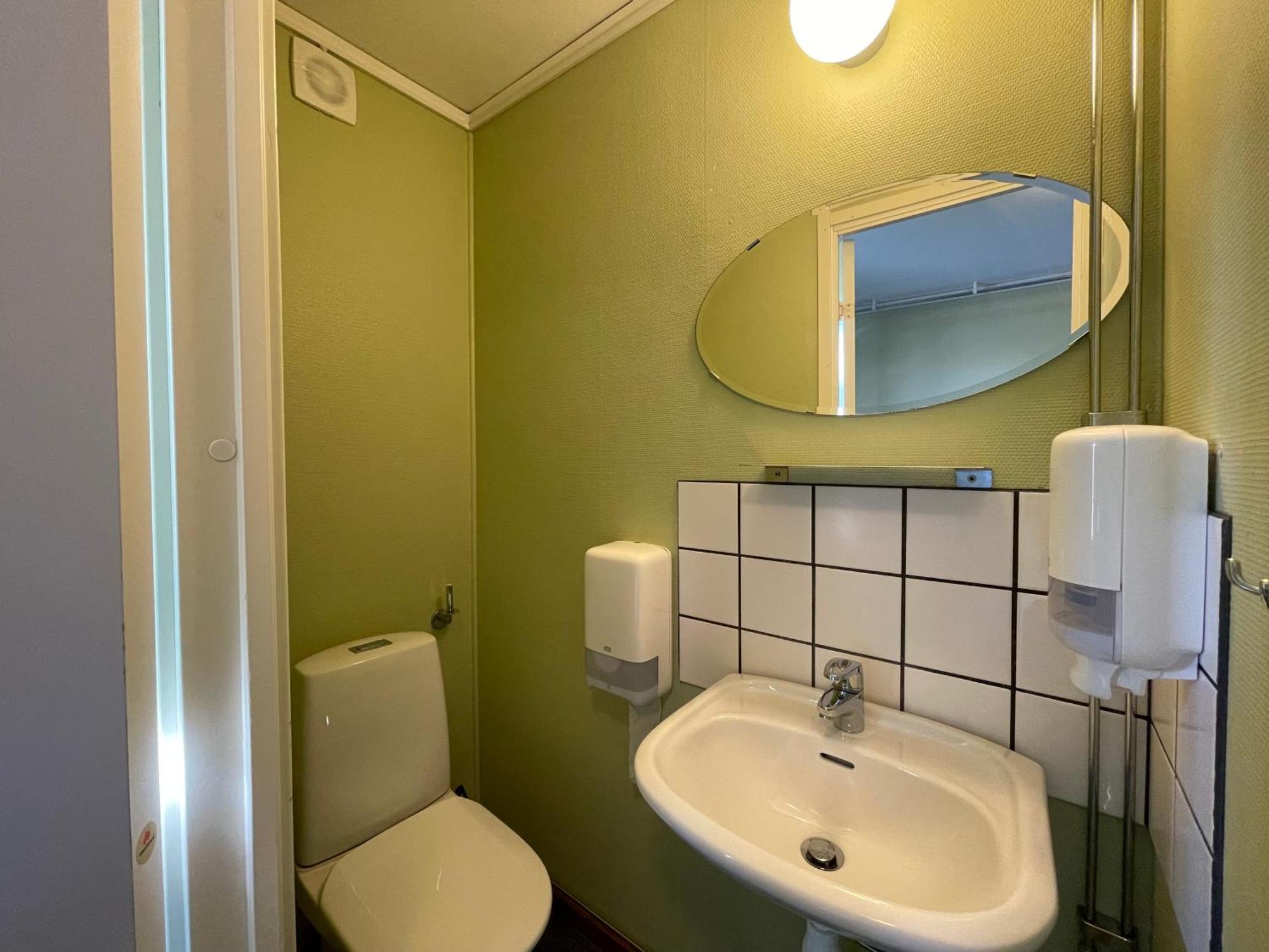 Turistgarden Norrkoeping Hostel Ngoại thất bức ảnh
